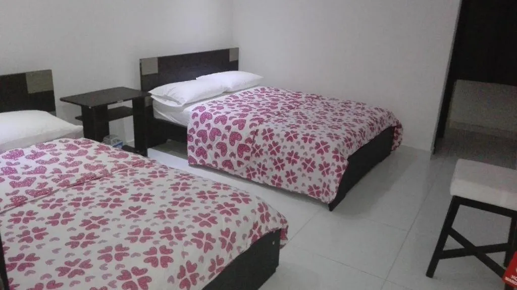 Hotel Mar Di Plata バランキージャ 0*,